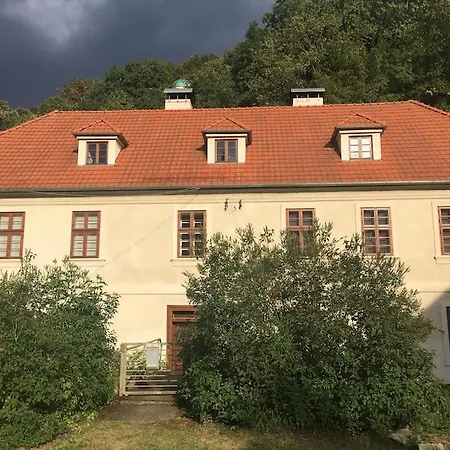 Appartamento Kamenný Dům S Výhledem Na Zámek 20km Od Prahy *