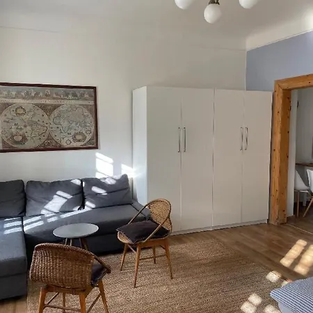 Apt. Overlooking The Castle Nizbor20km From Prague * Nizbor