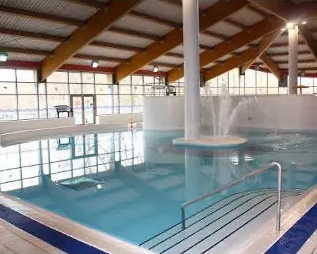 Apartman Kamenny Dum S Vyhledem Na Zamek 20km Od Prahy *